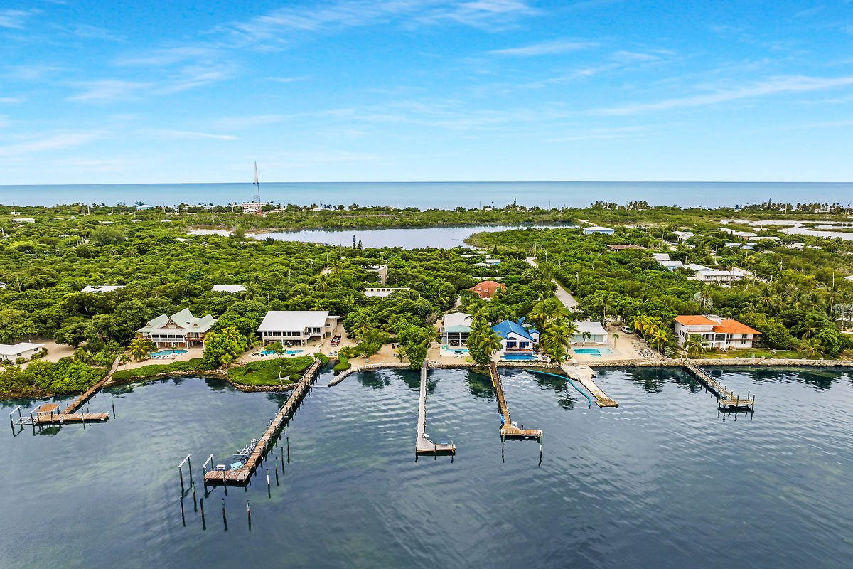 La Casa Habana(MA837)| Florida Keys Vacation Rentals