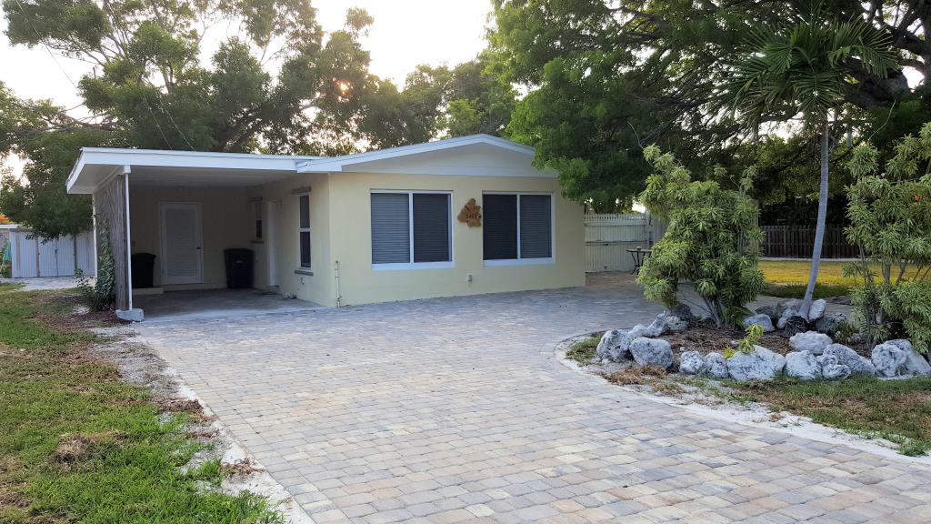 Gulfside Charm