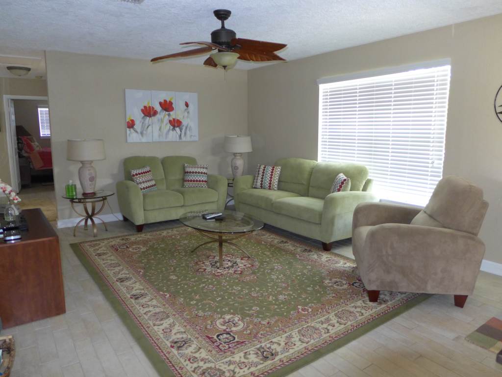 Gulfside Charm