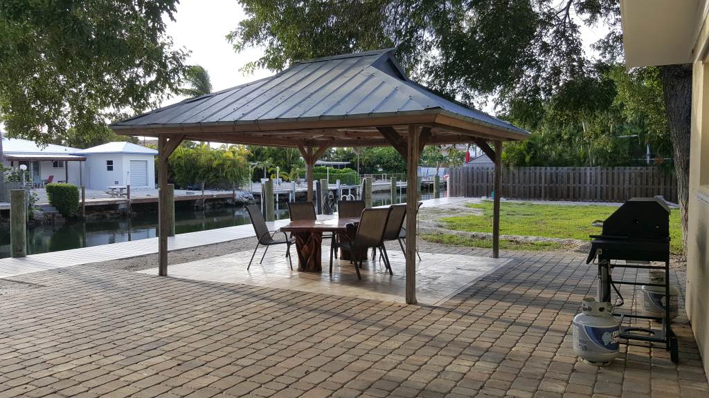 Gulfside Charm