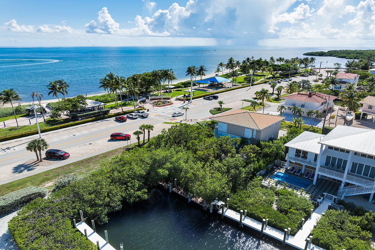 Sombrero Beach Villa