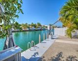 Dock