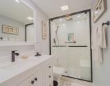 Full Bathroom Upstairs