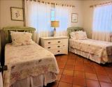 Twin Bedroom 2022