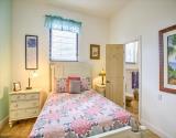 Queen bedroom